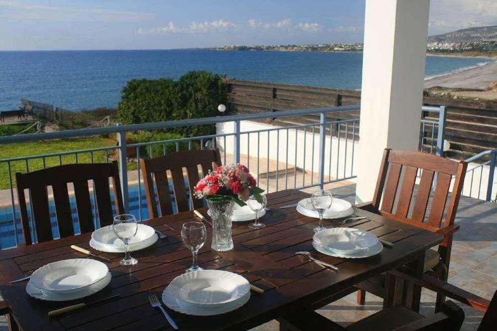 Blue Coral Beach Villas Paphos 外观 照片