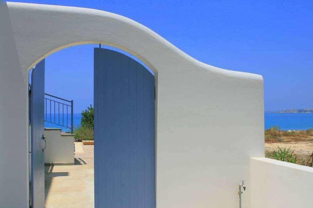 Blue Coral Beach Villas Paphos 外观 照片