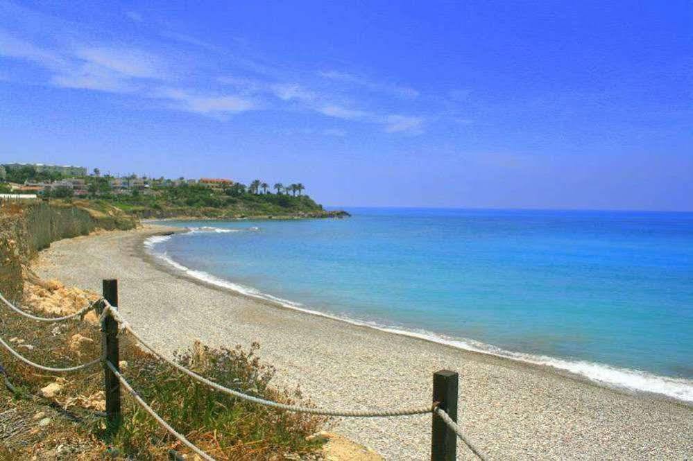 Blue Coral Beach Villas Paphos 外观 照片